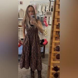 NWOT Floral Smocked Maxi dress